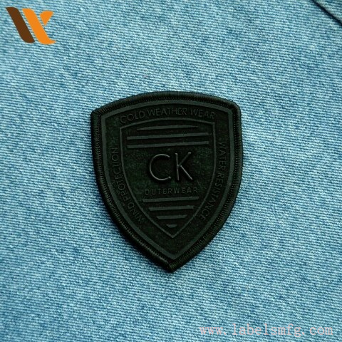 Custom Felt Patch With 3D Silicone Metal Logo Custom Felt Patch With 3D Silicone Metal Logo