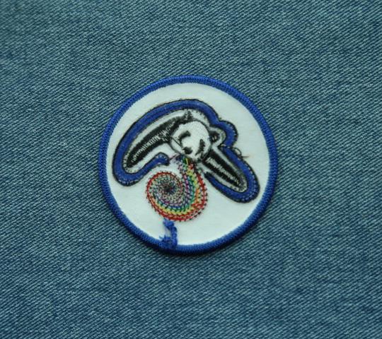 embroidery round sew-on patch