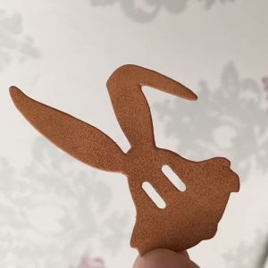 Etichetta in pelle PU con forma personalizzata
