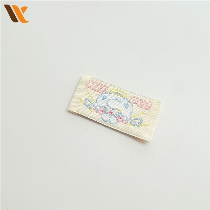 Woven Label 3